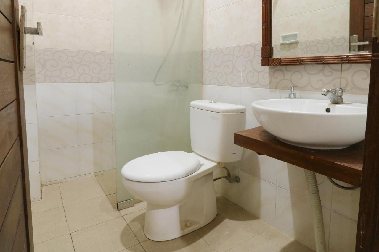 Oyo 2581 Ketut Smile Hotell Denpasar Exteriör bild